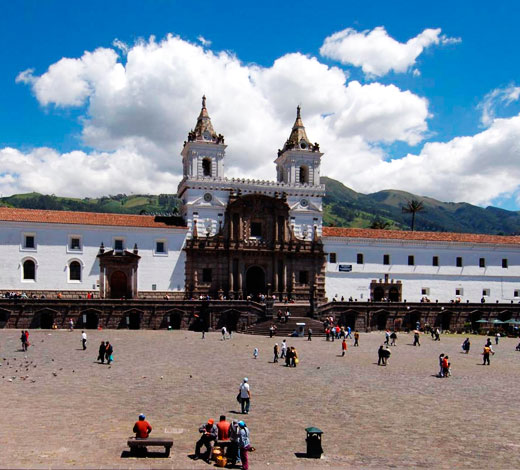 Tour January 1 / Thursday: Quito - Cotopaxi